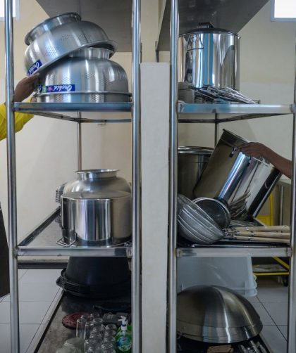 sterilisasi alat dapur mbg