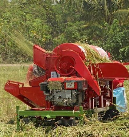 Power thresher untuk panen dengan kinerja mesin yang optimal