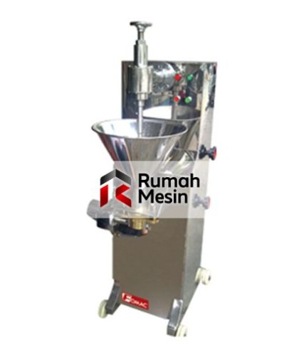 Perbedaan mencetak bakso manual dan mesin otomatis