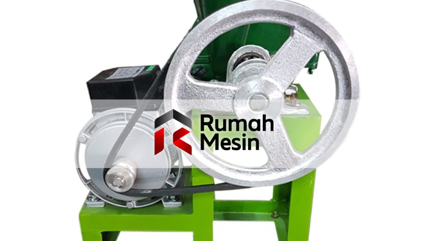 Fungsi alat pemotong bawang untuk memotong dan menyiapkan bahan dalam pengolahan dapur.