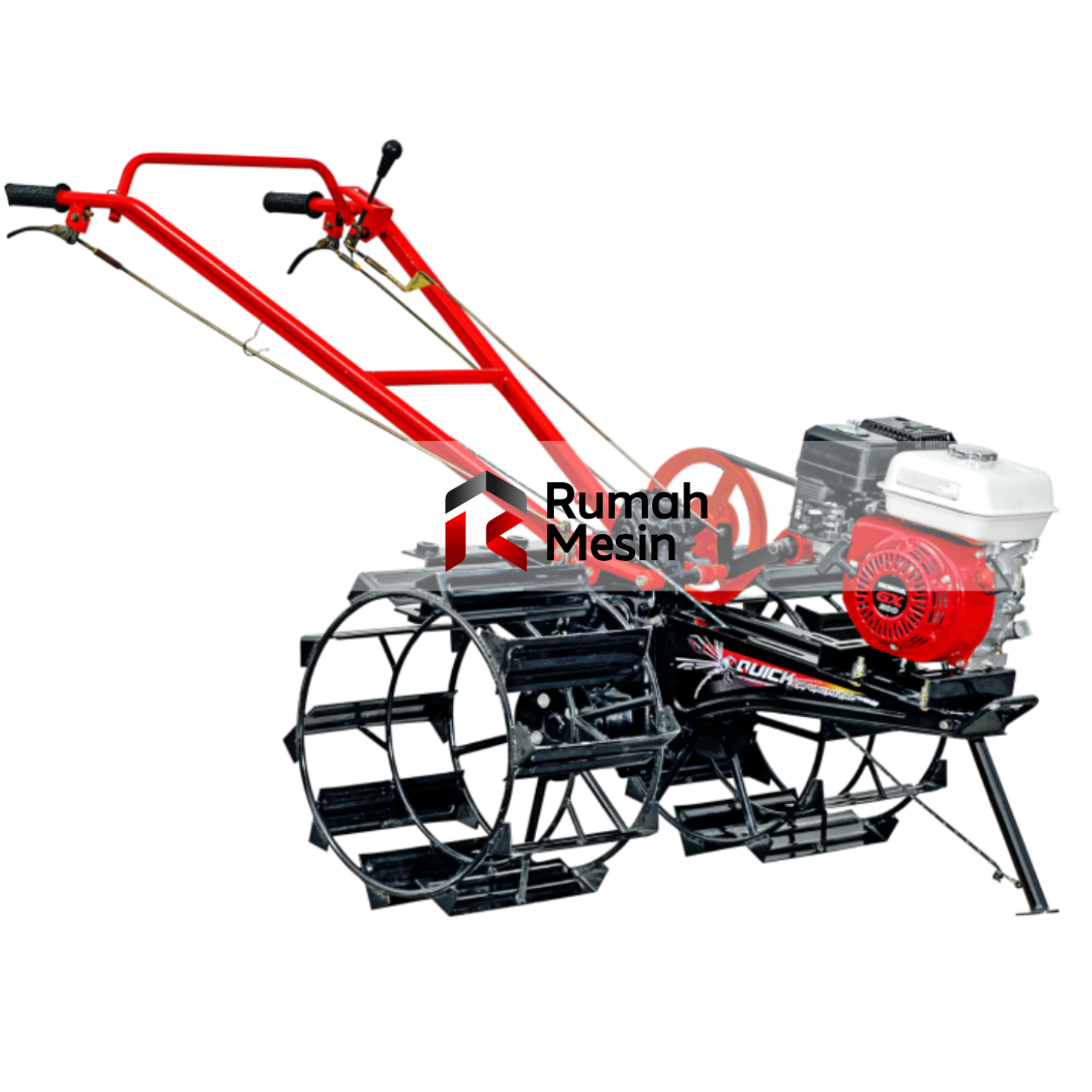 Petani menggunakan hand tractor untuk membajak dan menggemburkan tanah di lahan sawah sebelum tanam.