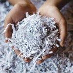 cara mengolah limbah kertas menjadi bal