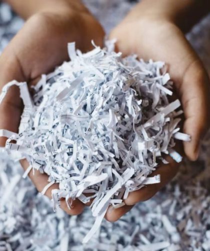 cara mengolah limbah kertas menjadi bal