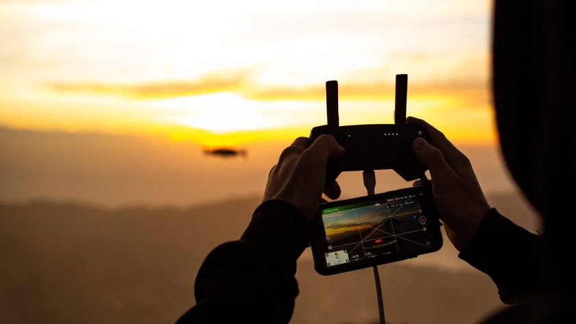 cara kerja sistem navigasi drone pertanian
